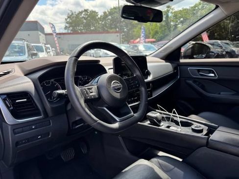 Used 2021 Nissan Rogue SL w/ Premium Package AWD/4WD image 18