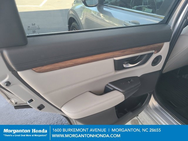 Used 2018 Honda CR-V Touring image 19