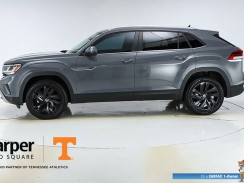 Used 2023 Volkswagen Atlas Cross Sport SE w/ Black Wheel Package image 40