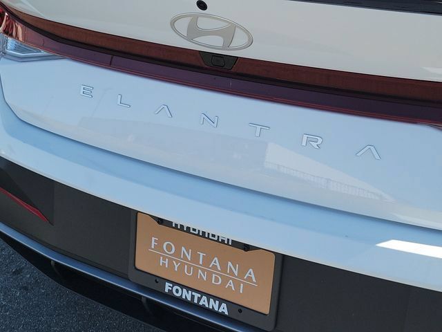 New 2026 Hyundai Elantra SEL Sport FWD image 29