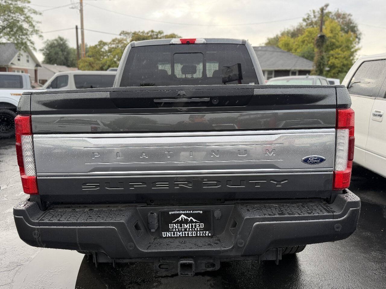 Used 2019 Ford F250 Platinum w/ Platinum Ultimate Package AWD/4WD image 8