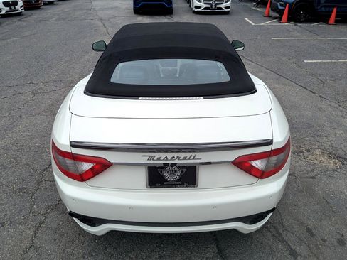 Used 2013 Maserati GranTurismo Convertible image 9