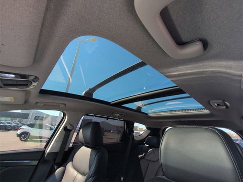 Used 2023 Hyundai Santa Fe Limited image 16