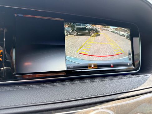 Used 2017 Mercedes-Benz S 550 4MATIC Sedan image 25