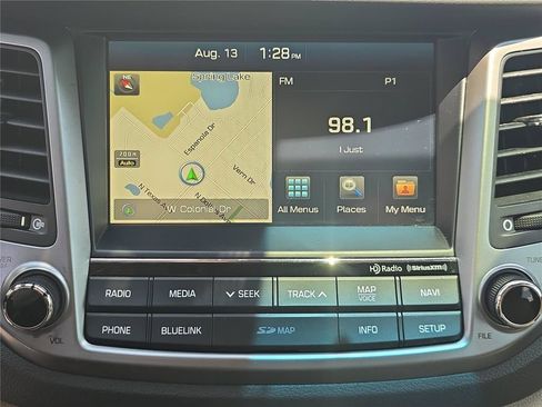 Used 2016 Hyundai Tucson Limited w/ Option Group 03 FWD image 22