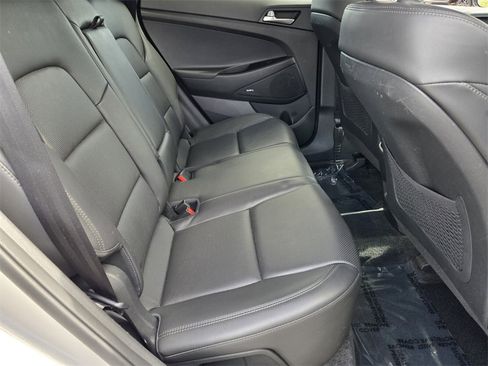 Used 2020 Hyundai Tucson Limited w/ Cargo Package image 15