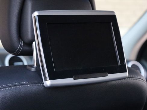 Used 2011 Mercedes-Benz GL 450 4MATIC image 18