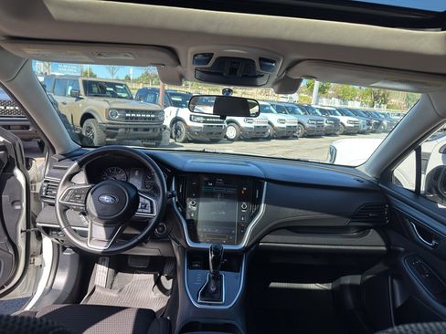 Used 2022 Subaru Outback Premium image 24