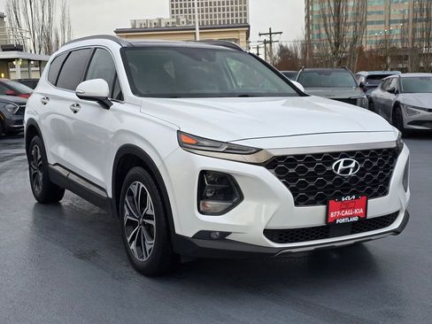 Used 2020 Hyundai Santa Fe Limited w/ Cargo Package image 7