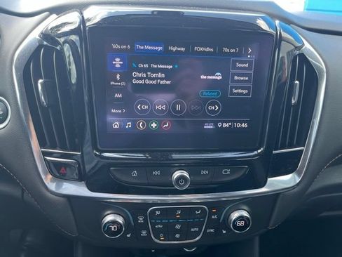 Used 2020 Chevrolet Traverse LT w/ LPO, Floor Liner Package FWD image 20