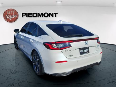 Used 2025 Honda Civic Sport Touring image 9