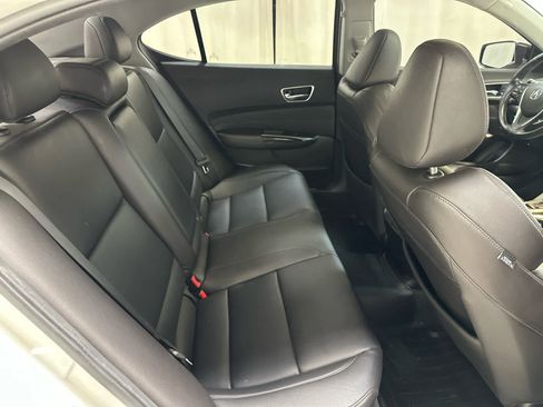 Used 2019 Acura TLX image 20