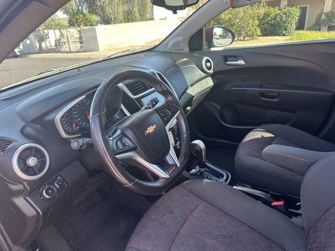 Used 2017 Chevrolet Sonic LT image 16