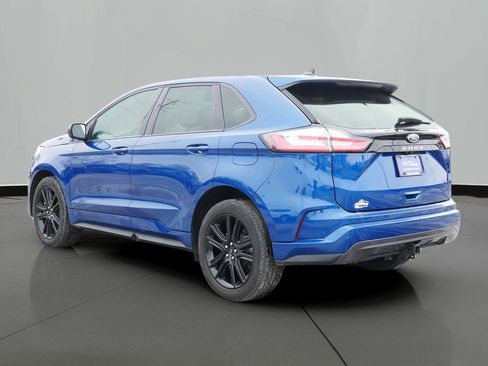 Certified 2023 Ford Edge ST-Line w/ Class II Trailer Tow Package image 2