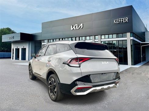 Certified 2024 Kia Sportage SX image 6