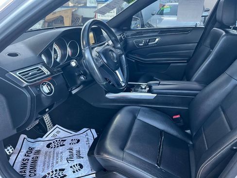 Used 2016 Mercedes-Benz E 350 4MATIC Sedan image 16