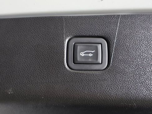 Used 2024 Chevrolet Blazer Premier w/ Enhanced Convenience Package FWD image 52