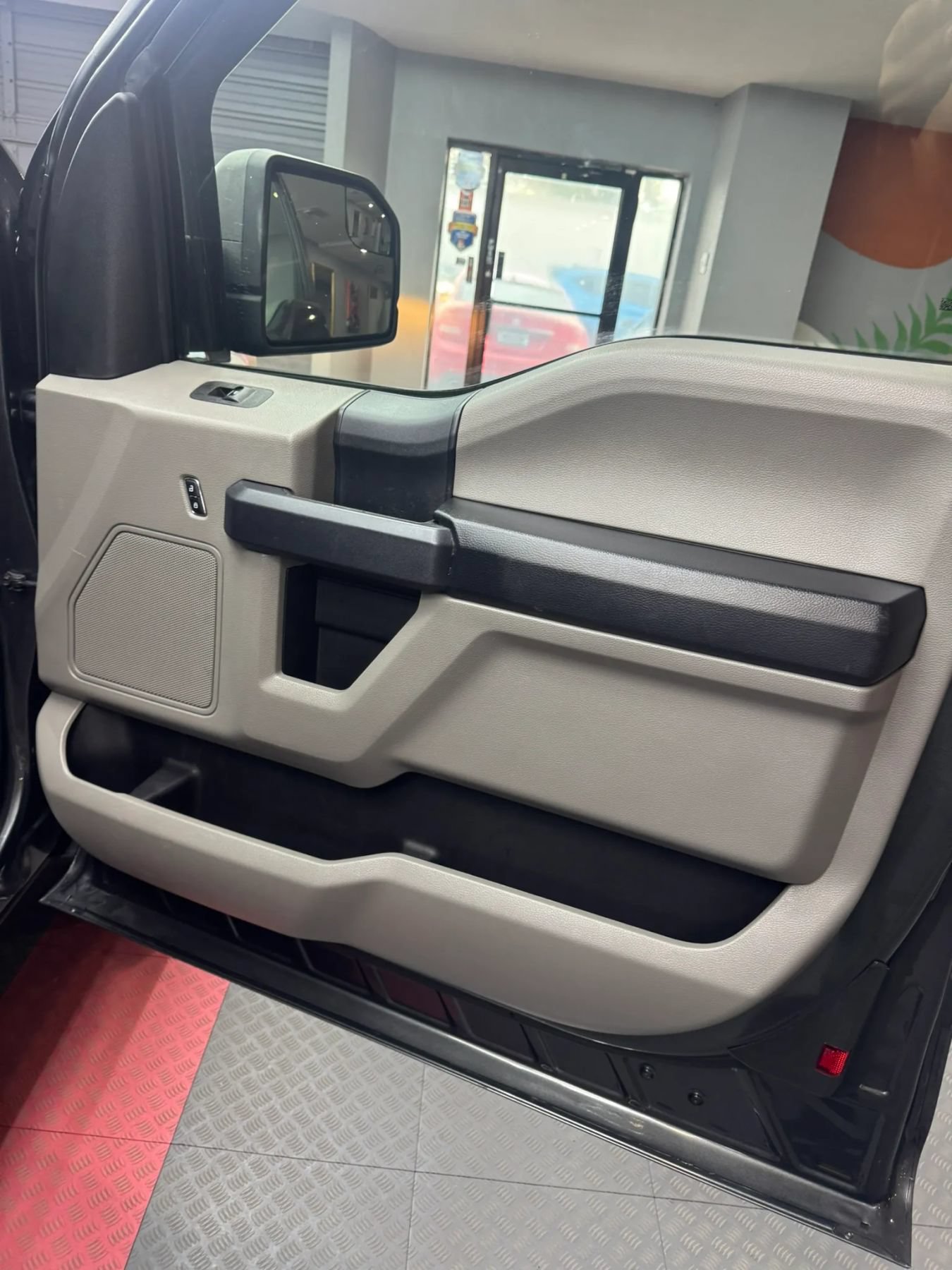 Used 2020 Ford F150 XL w/ Equipment Group 101A Mid AWD/4WD image 24
