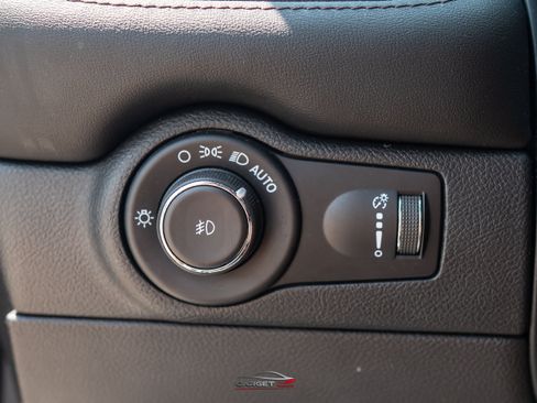 Used 2021 Dodge Durango Citadel w/ Premium Entertainment Group RWD image 40