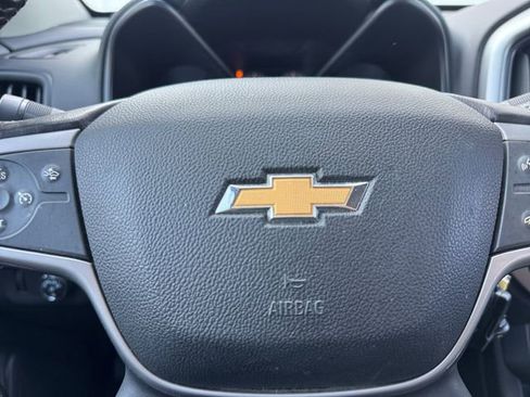 Used 2020 Chevrolet Colorado LT w/ Safety Package image 7