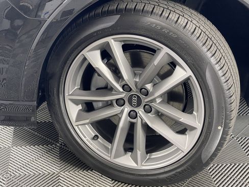 New 2025 Audi Q3 2.0T Premium image 7