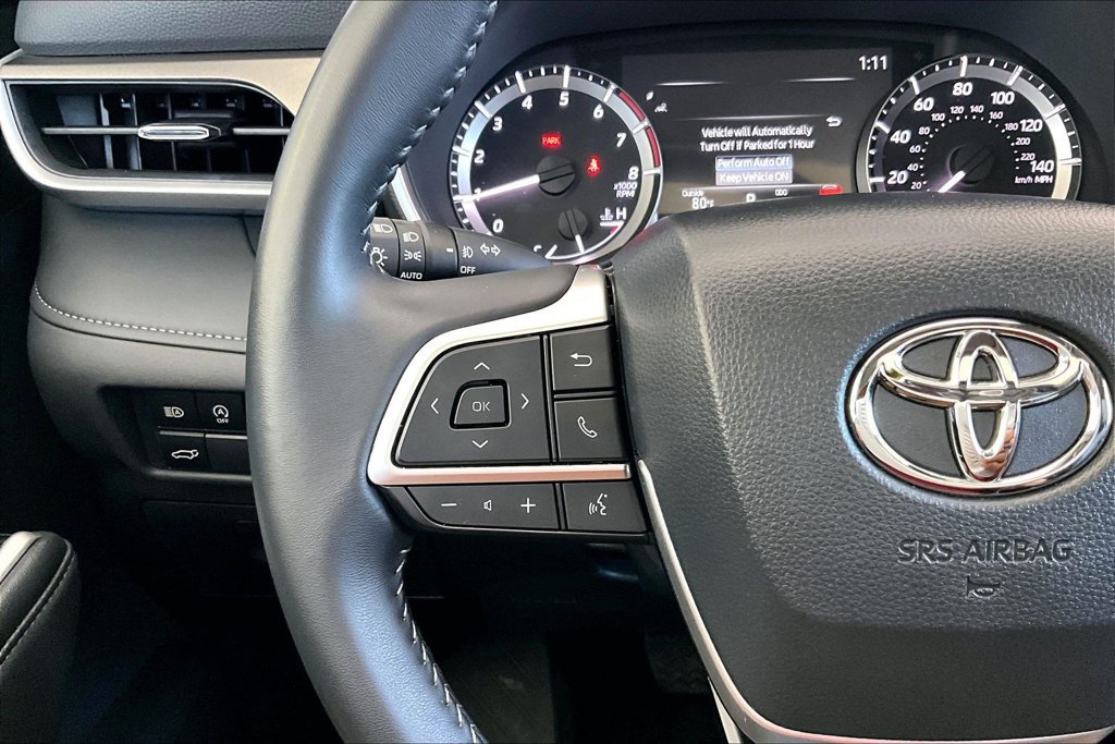 Certified 2026 Toyota Highlander XLE AWD/4WD image 11