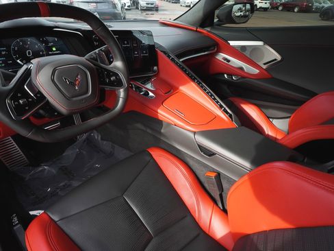 Used 2025 Chevrolet Corvette Stingray w/ Z51 Performance Package image 15