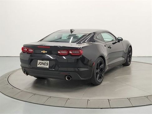 Used 2024 Chevrolet Camaro LT image 7