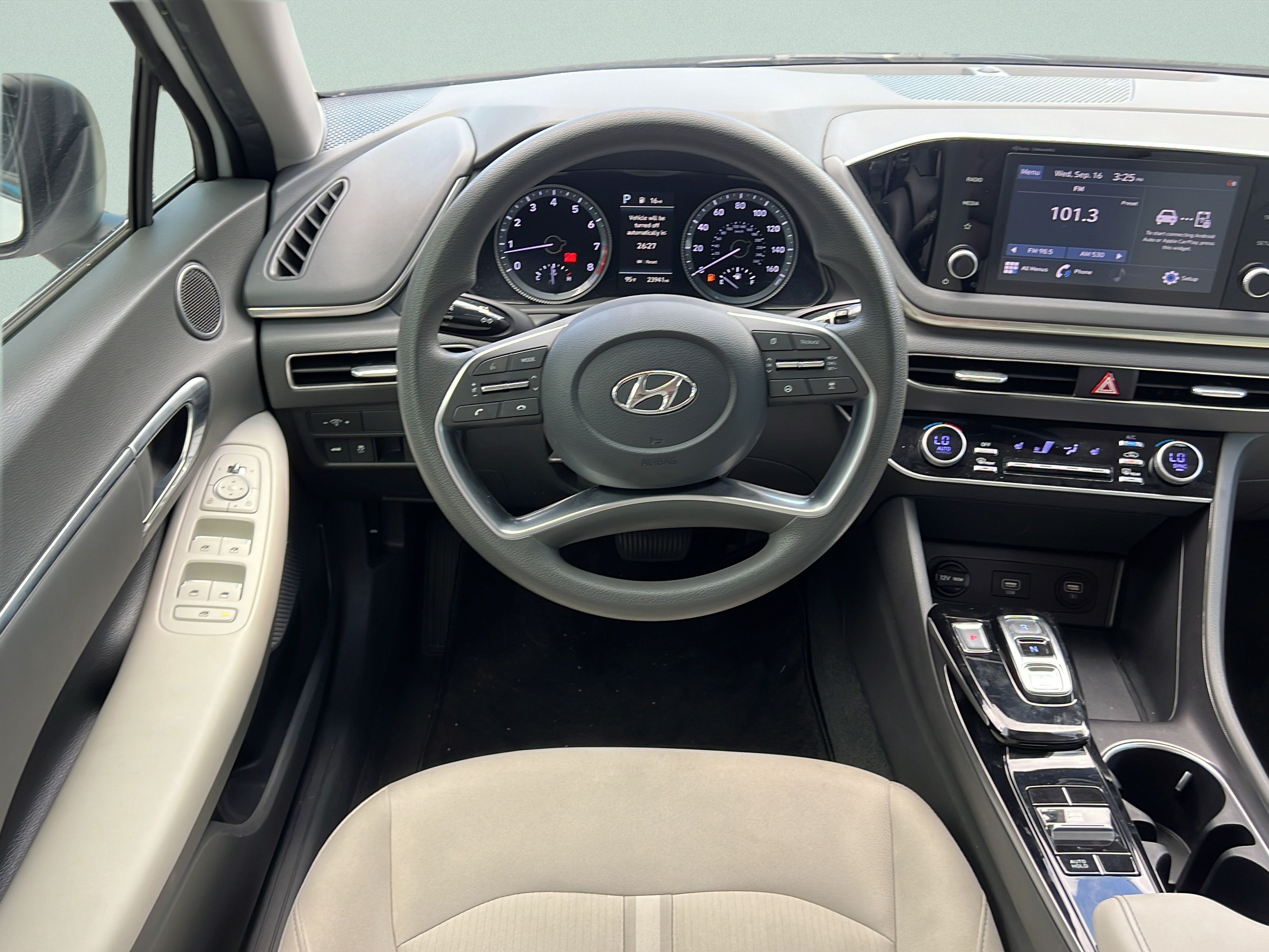Used 2022 Hyundai Sonata SEL w/ Cargo Package FWD image 14
