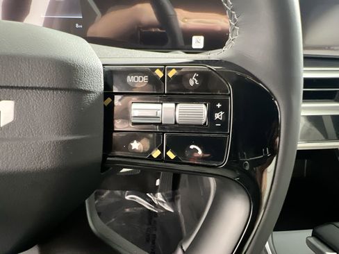New 2026 Kia Sorento S FWD image 19