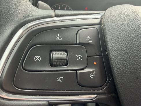 Used 2021 Buick Envision Preferred AWD/4WD image 16