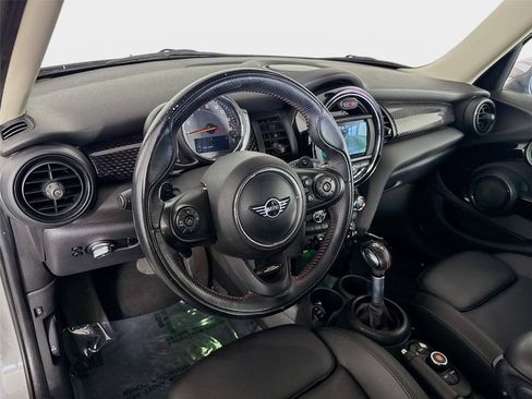 Used 2019 MINI Cooper S FWD image 9