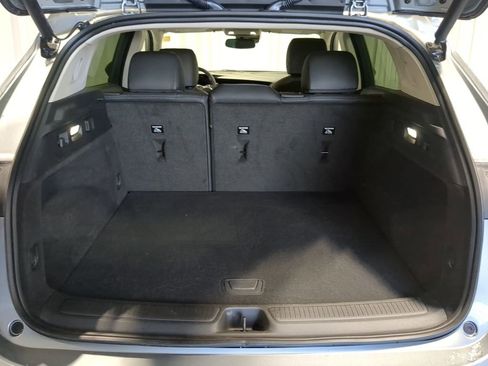 Used 2023 Buick Envision Essence image 44