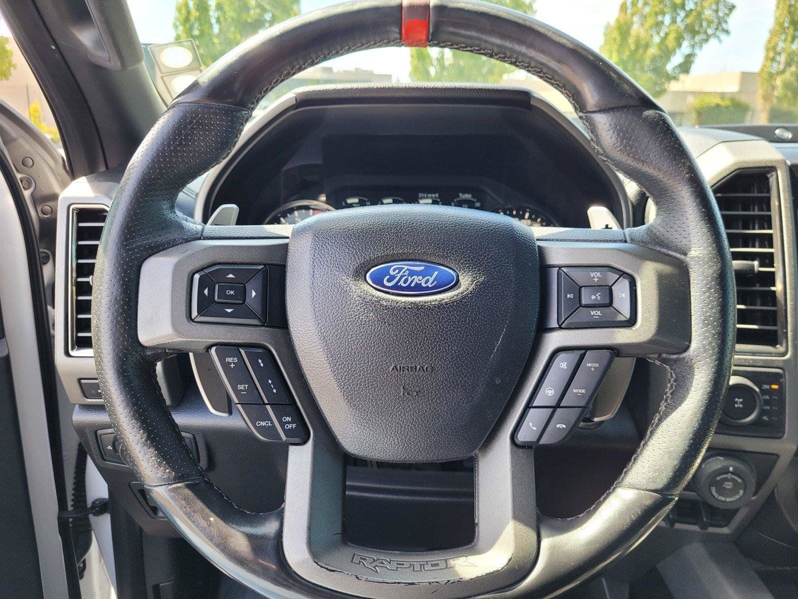 Used 2019 Ford F150 Raptor w/ Equipment Group 802A Luxury AWD/4WD image 36