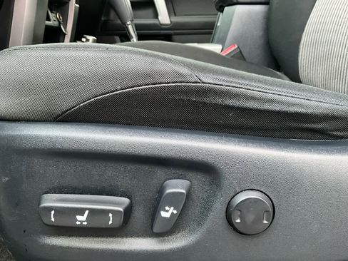 Used 2024 Toyota 4Runner SR5 image 25