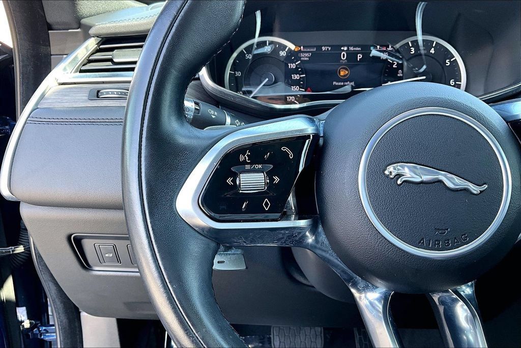 Used 2022 Jaguar F-PACE S AWD/4WD image 11