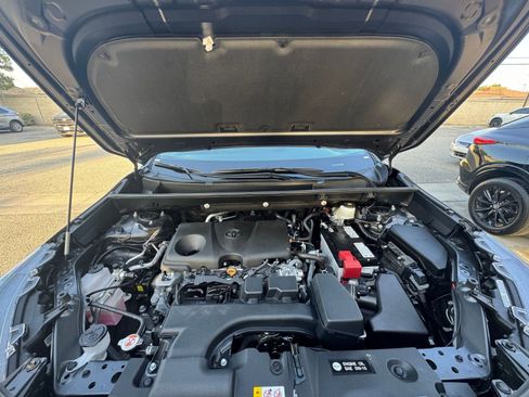 Used 2025 Toyota RAV4 XLE image 34