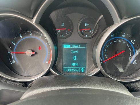 Used 2014 Chevrolet Cruze LT w/ All-Star Edition image 22