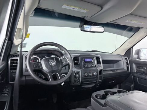 Used 2018 RAM 1500 Tradesman image 18