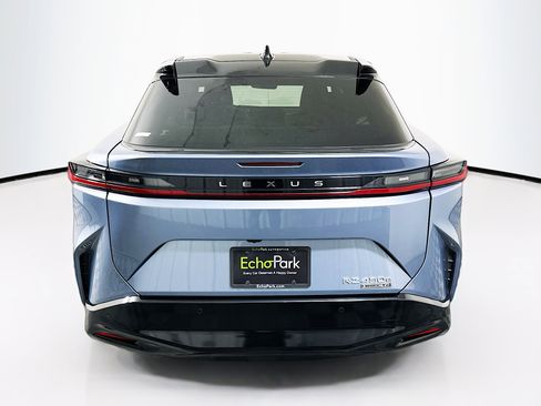 Used 2023 Lexus RZ 450e Premium w/ Accessory Package (2T) image 7