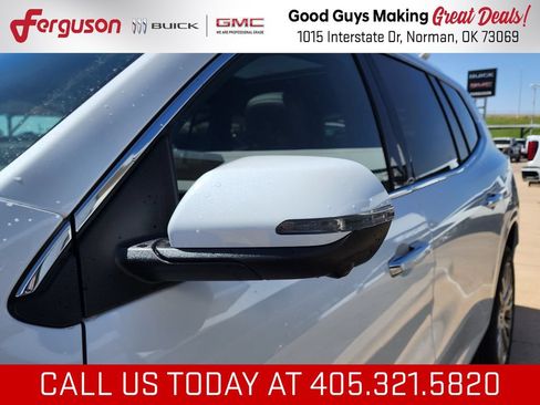 New 2026 GMC Acadia Denali w/ Super Cruise Package FWD image 12