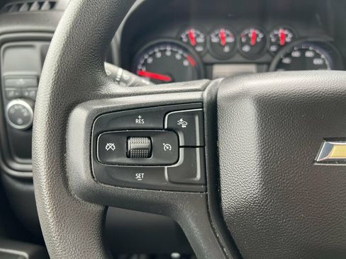 Used 2025 Chevrolet Silverado 1500 W/T RWD image 13