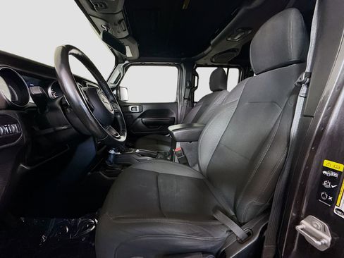 Used 2020 Jeep Wrangler Unlimited Sport S image 22