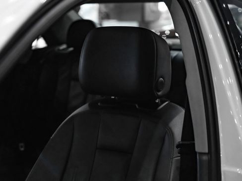 Used 2019 Audi A4 2.0T Premium w/ Convenience Package image 29