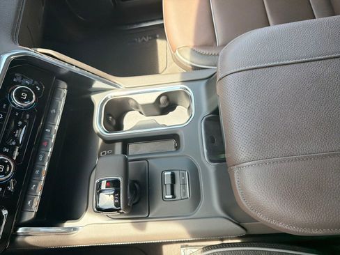 New 2026 GMC Sierra 1500 Denali w/ Technology Package AWD/4WD image 27