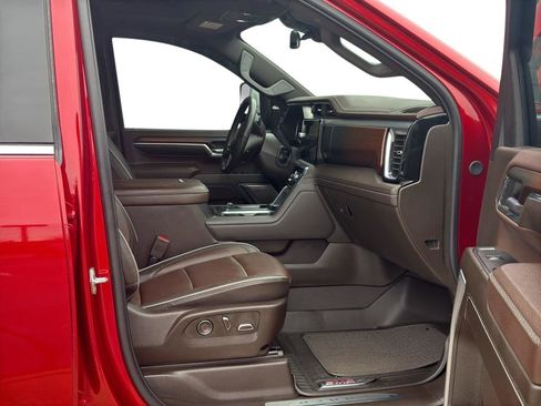 Used 2024 GMC Sierra 2500 Denali w/ Denali Reserve Package image 7