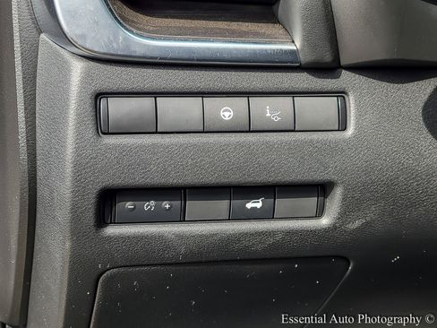 Used 2023 Nissan Rogue Platinum w/ Platinum Premium Package image 14