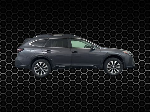 Used 2024 Subaru Outback Limited image 5