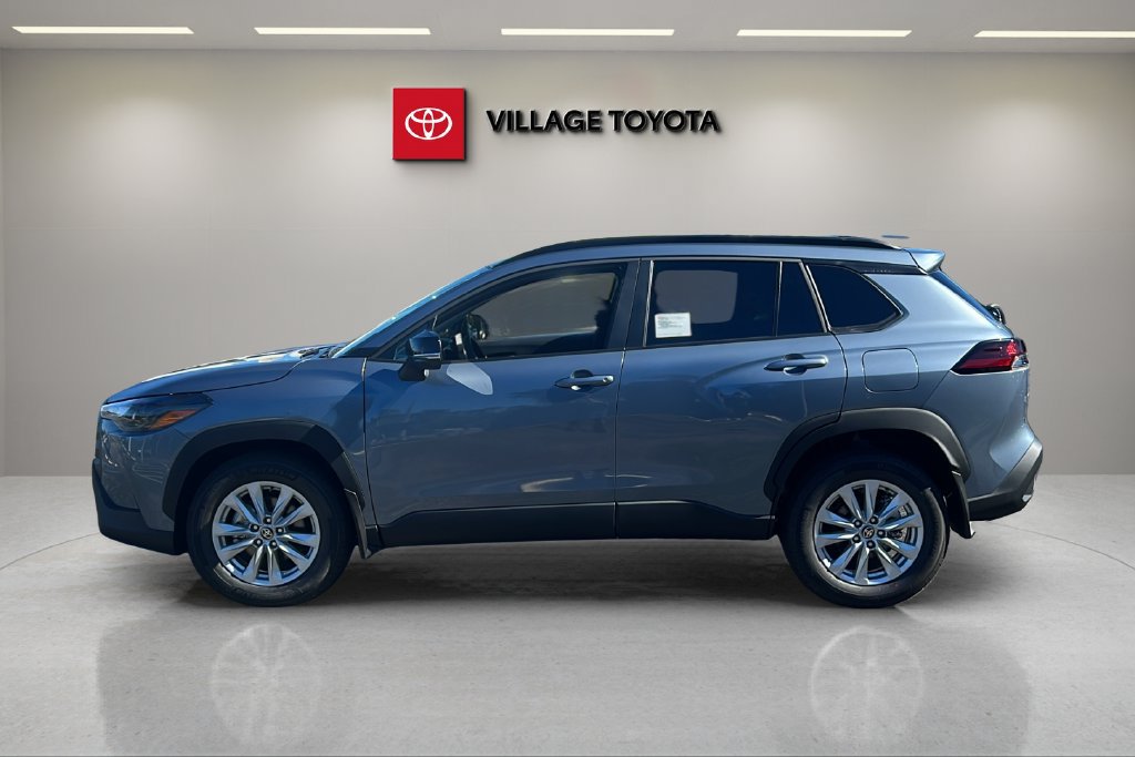 New 2026 Toyota Corolla Cross LE FWD image 2