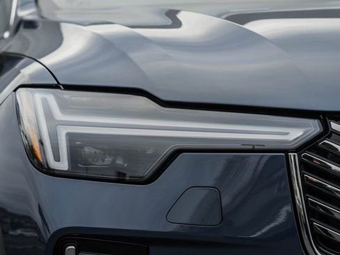 New 2026 Volvo XC90 T8 Plus w/ Protection Package Premier image 12